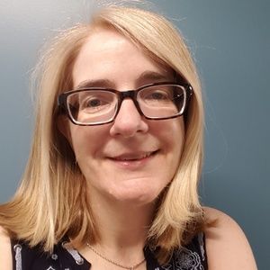 Meet your Posher, Denise